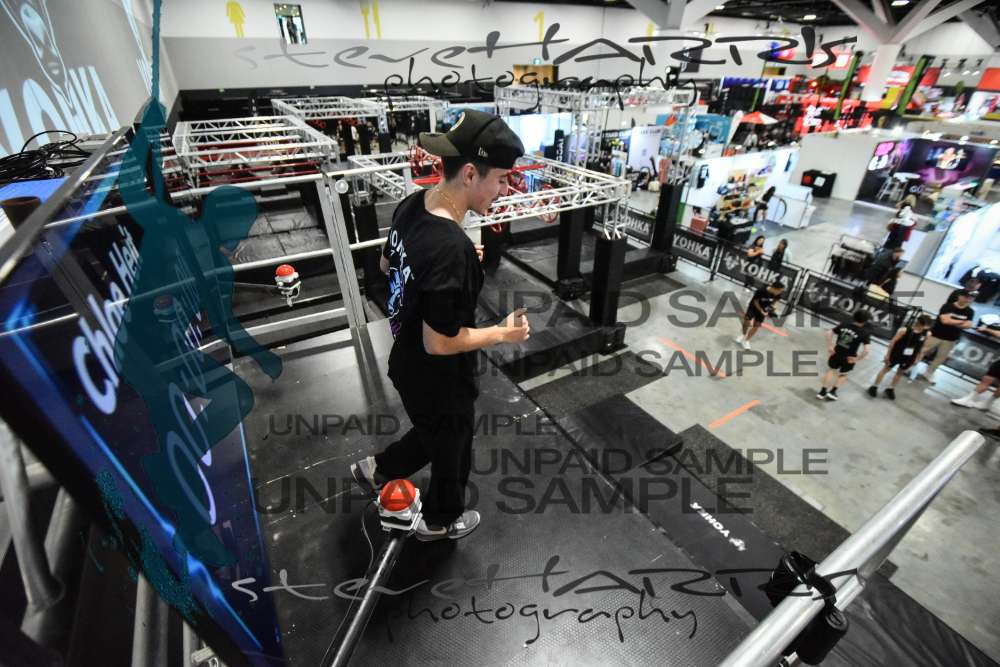 Yohka-Sydney-FridayDR2-0001 • 09:41