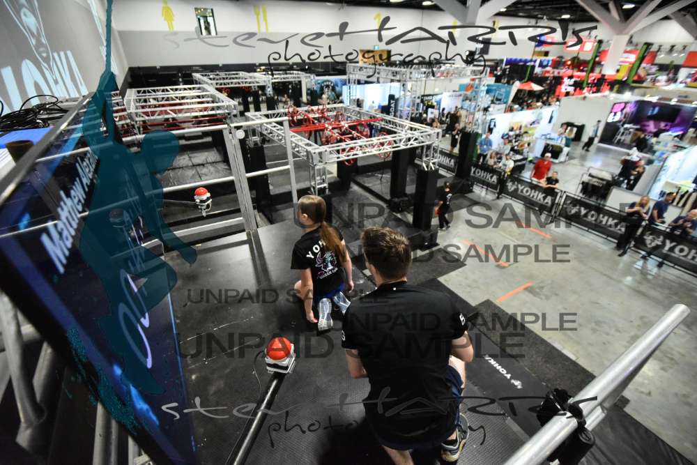 Yohka-Sydney-FridayDR2-0011 • 10:24