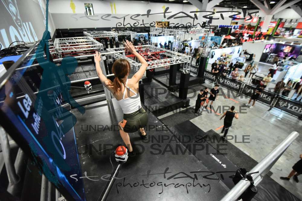 Yohka-Sydney-FridayDR2-0025 • 10:34