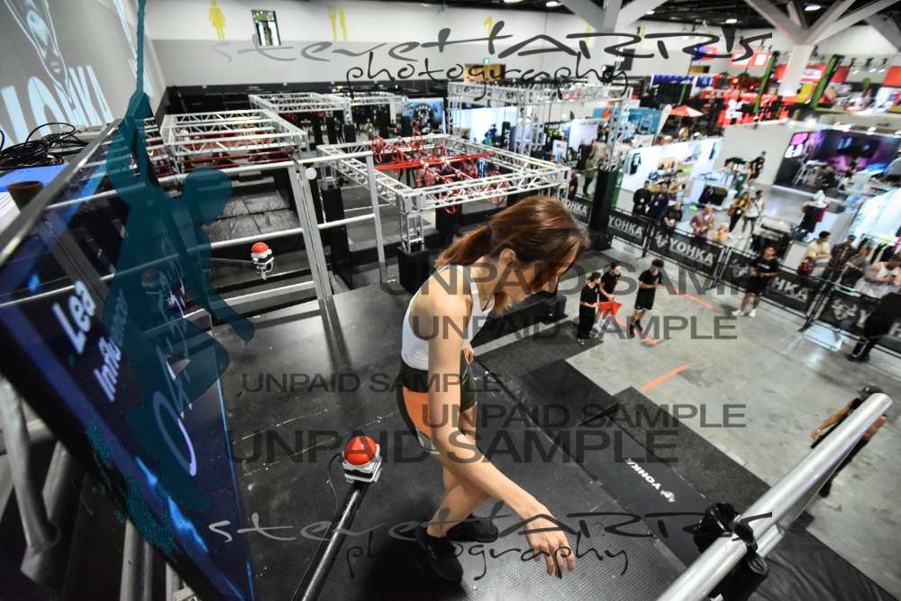 Yohka-Sydney-FridayDR2-0029 • 10:34