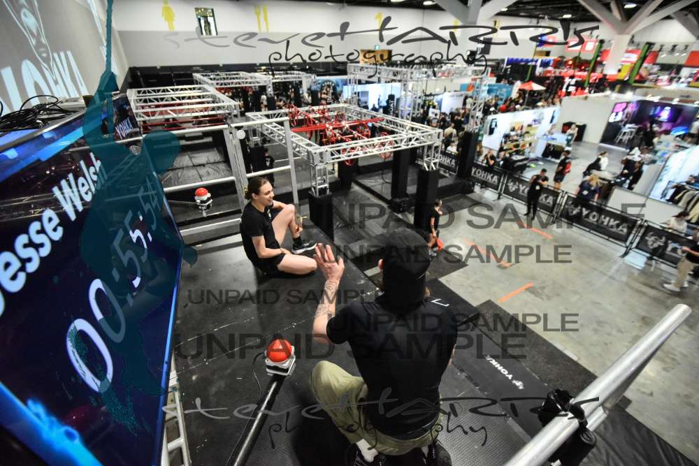 Yohka-Sydney-FridayDR2-0088 • 11:05