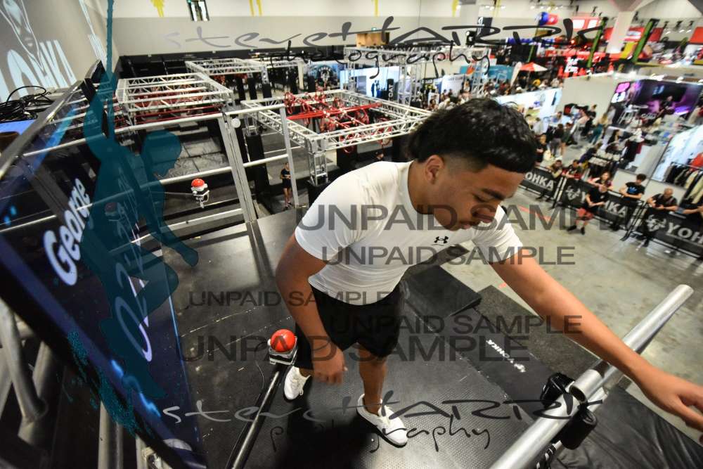 Yohka-Sydney-FridayDR2-0147 • 11:42