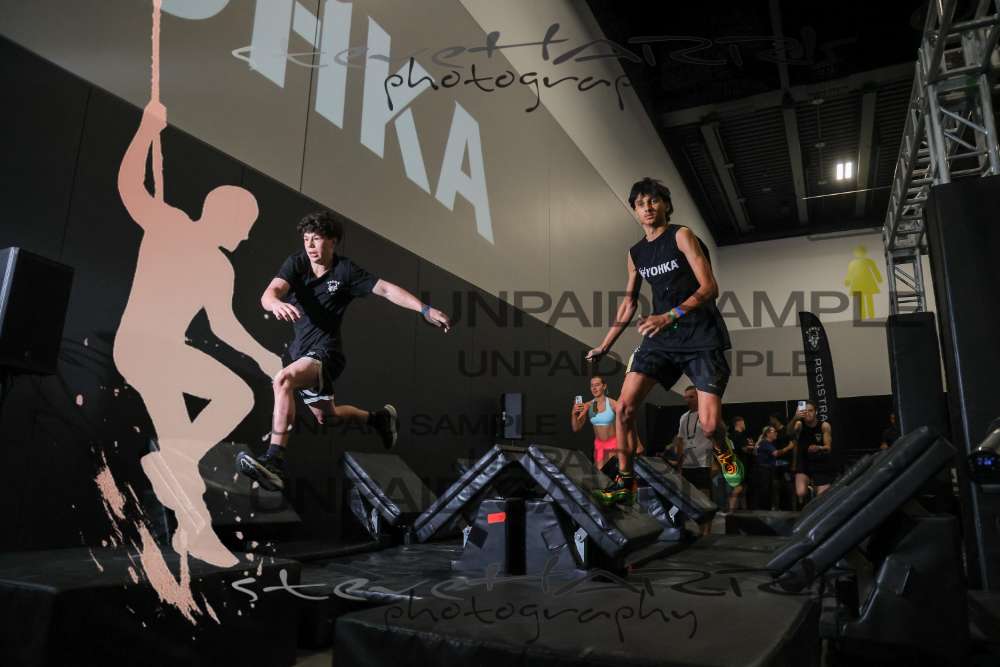 Yohka-Sydney-SaturdaySC-0145 • 12:04