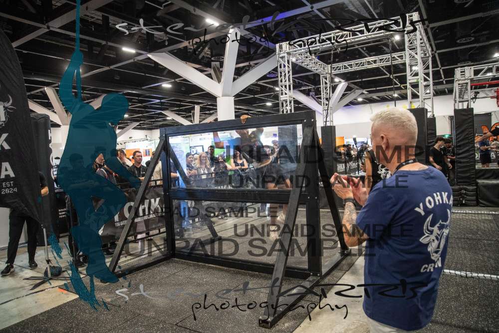 Yohka-Sydney-Friday-0105 • 11:12