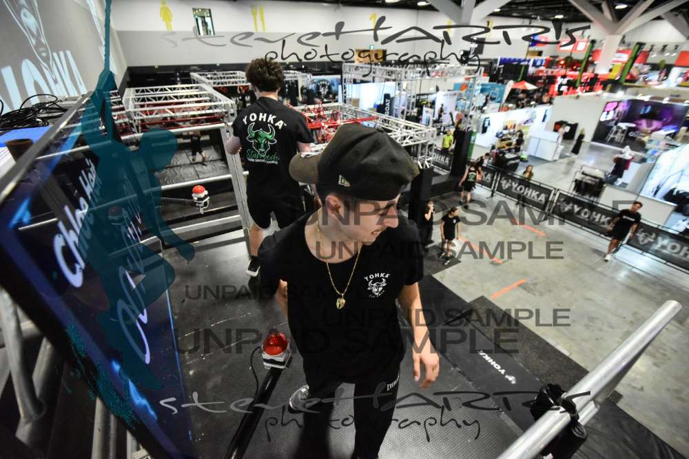 Yohka-Sydney-FridayDR2-0009 • 09:44