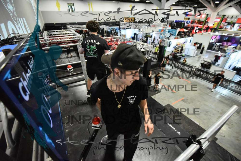 Yohka-Sydney-FridayDR2-0009 • 09:44