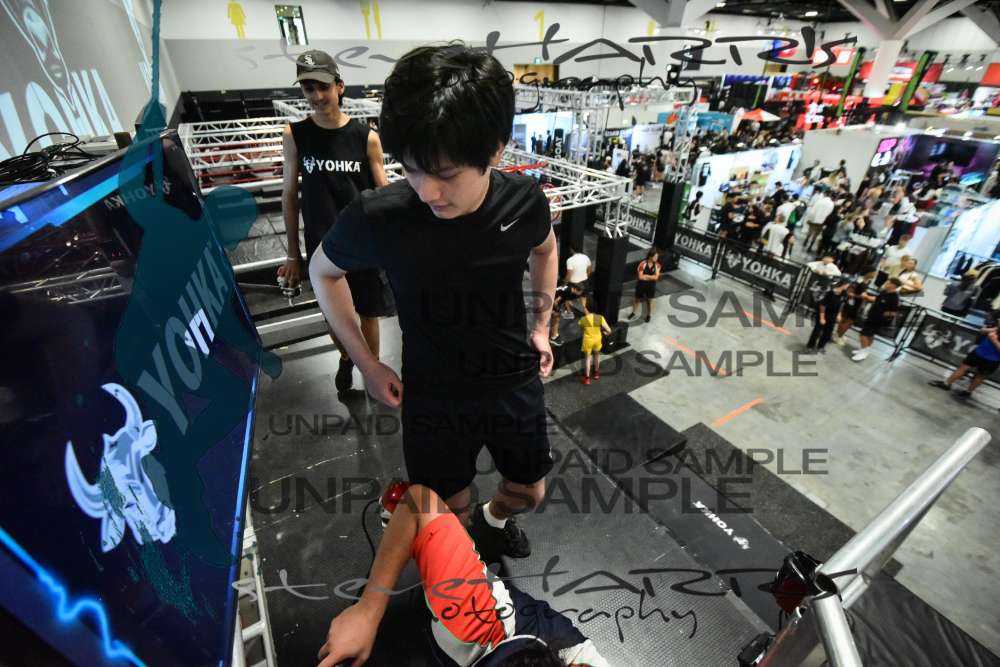 Yohka-Sydney-FridayDR2-0112 • 11:18