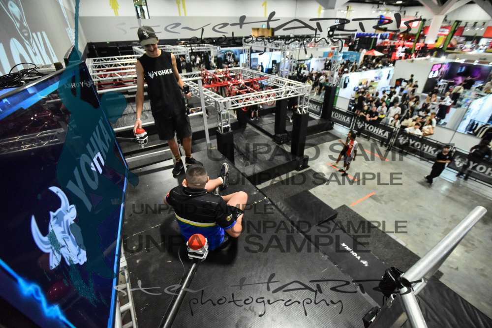 Yohka-Sydney-FridayDR2-0114 • 11:19