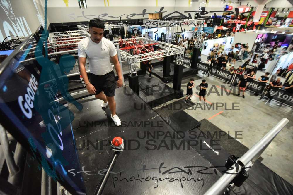 Yohka-Sydney-FridayDR2-0145 • 11:42