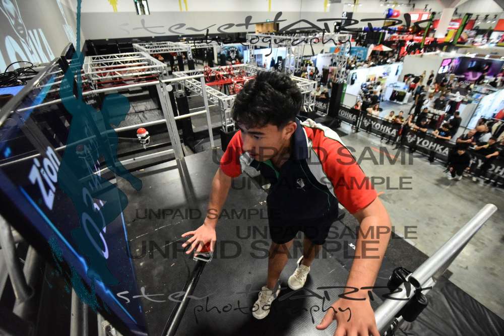 Yohka-Sydney-FridayDR2-0180 • 11:56