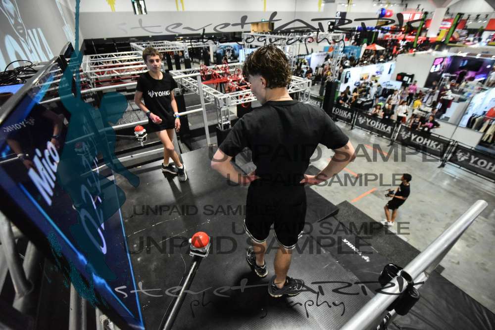 Yohka-Sydney-FridayDR2-0241 • 13:15