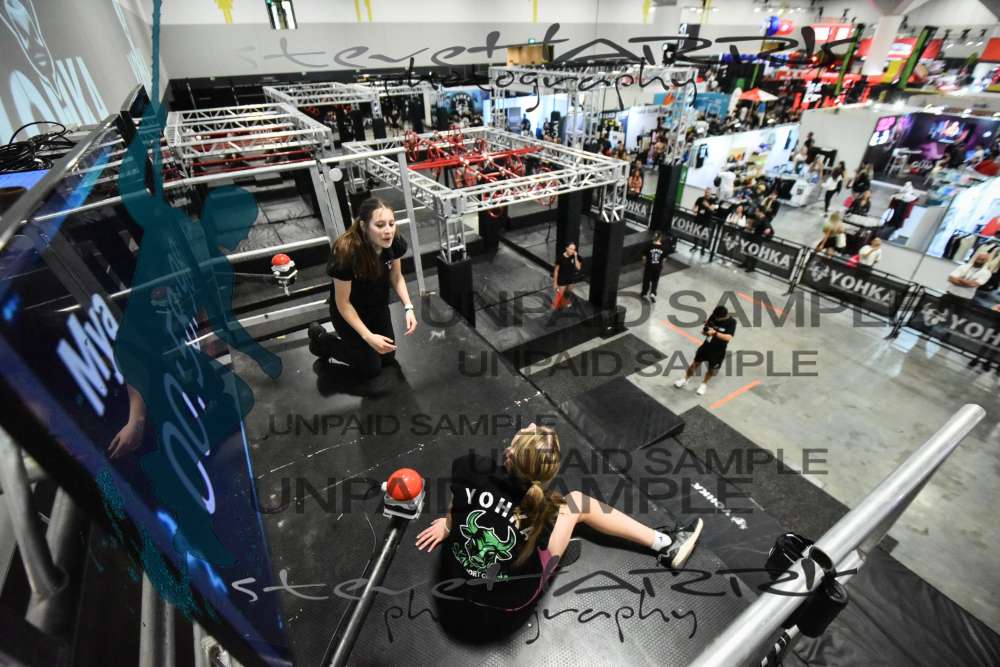 Yohka-Sydney-FridayDR2-0268 • 13:26