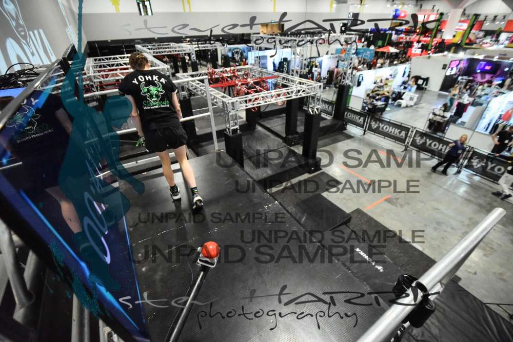 Yohka-Sydney-FridayDR2-0365 • 15:25