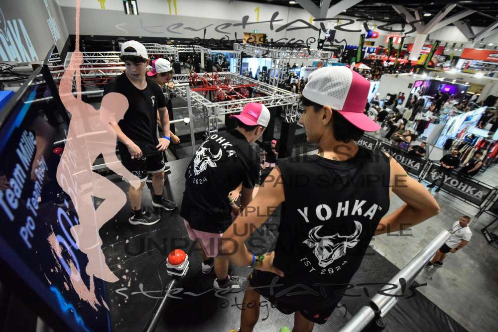 Yohka-Sydney-SaturdayDR2-0391 • 16:02