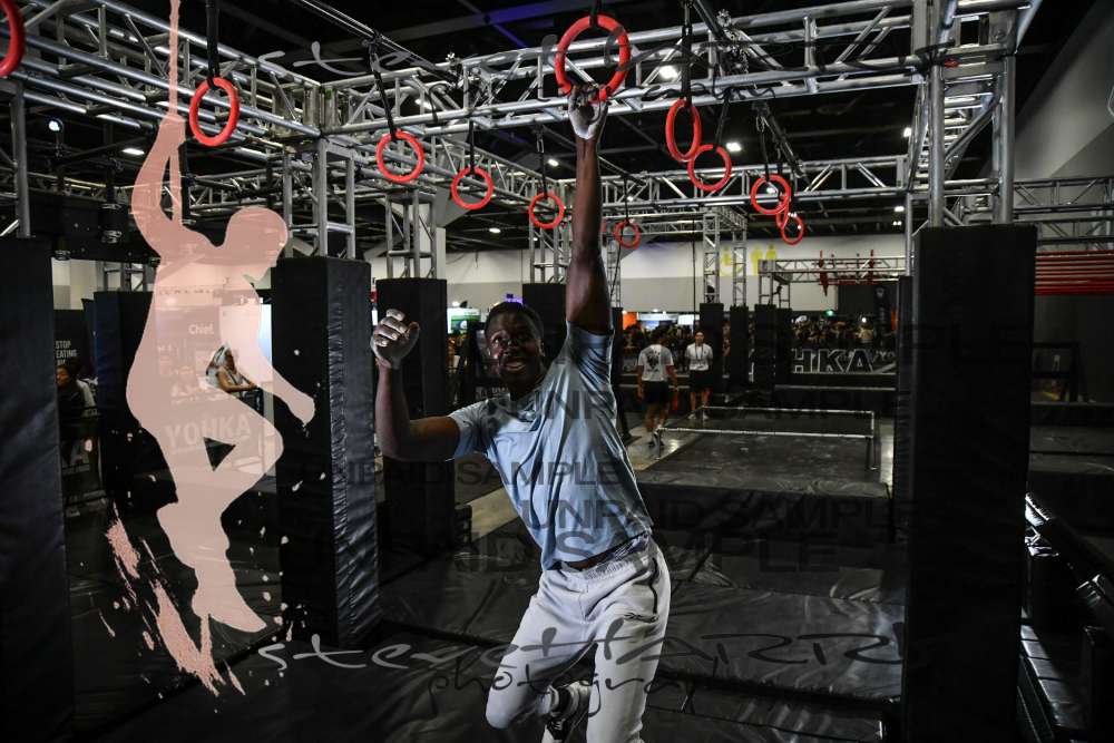 Yohka-Sydney-SaturdaySH-0371 • 13:41