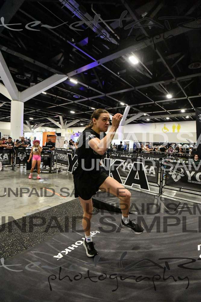 Yohka-Sydney-SundaySH1-0172 • 11:09