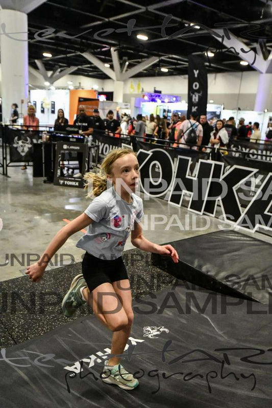 Yohka-Sydney-SundaySH1-0300 • 12:02